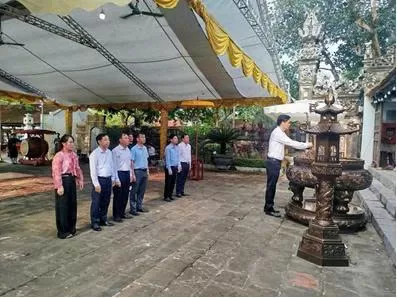 Làng Mậu Hoà kỷ niệm 1.092 năm Ngày sinh Tướng công Phạm Đông Nga